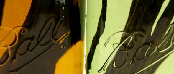 How to Make Homemade Vanilla Extract in 5 Easy Steps