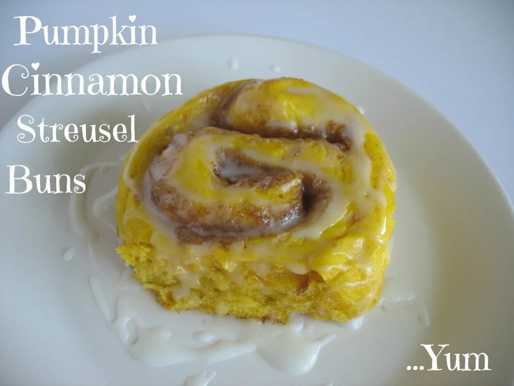 Pumpkin-Cinnamon Streusel Buns