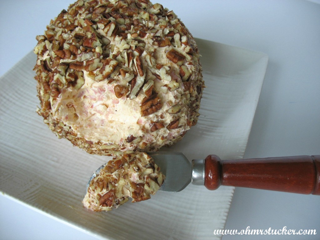 Easy Peasy Customizable Cheeseball