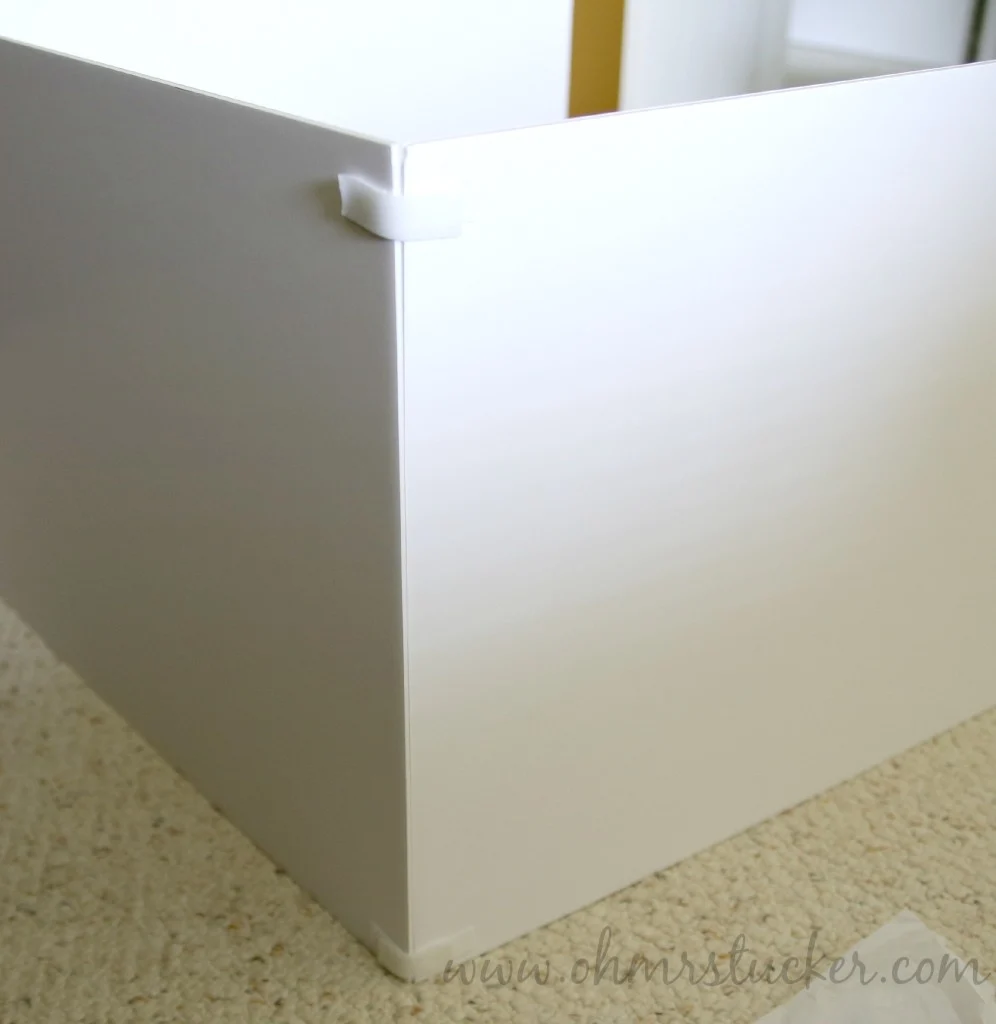 Make a Collapsible Photography Lightbox