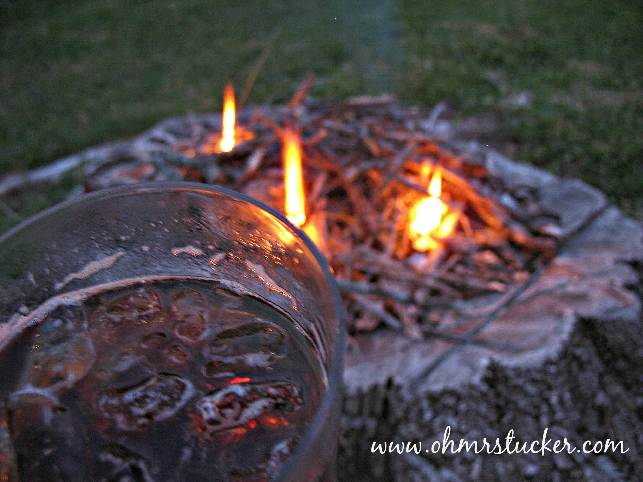 DIY Tree Stump Fire Pit Tutorial