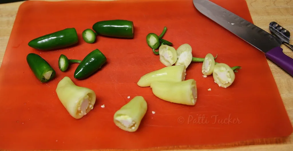 Jalapeno and Fresno Chili Popper Tutorial