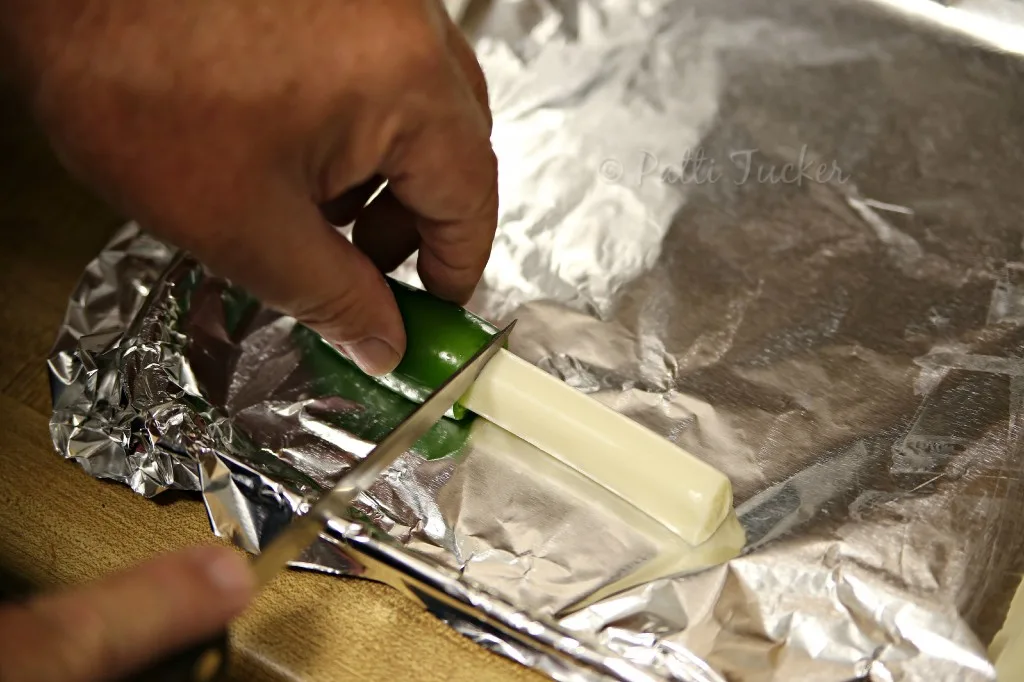 Jalapeno and Fresno Chili Popper Tutorial