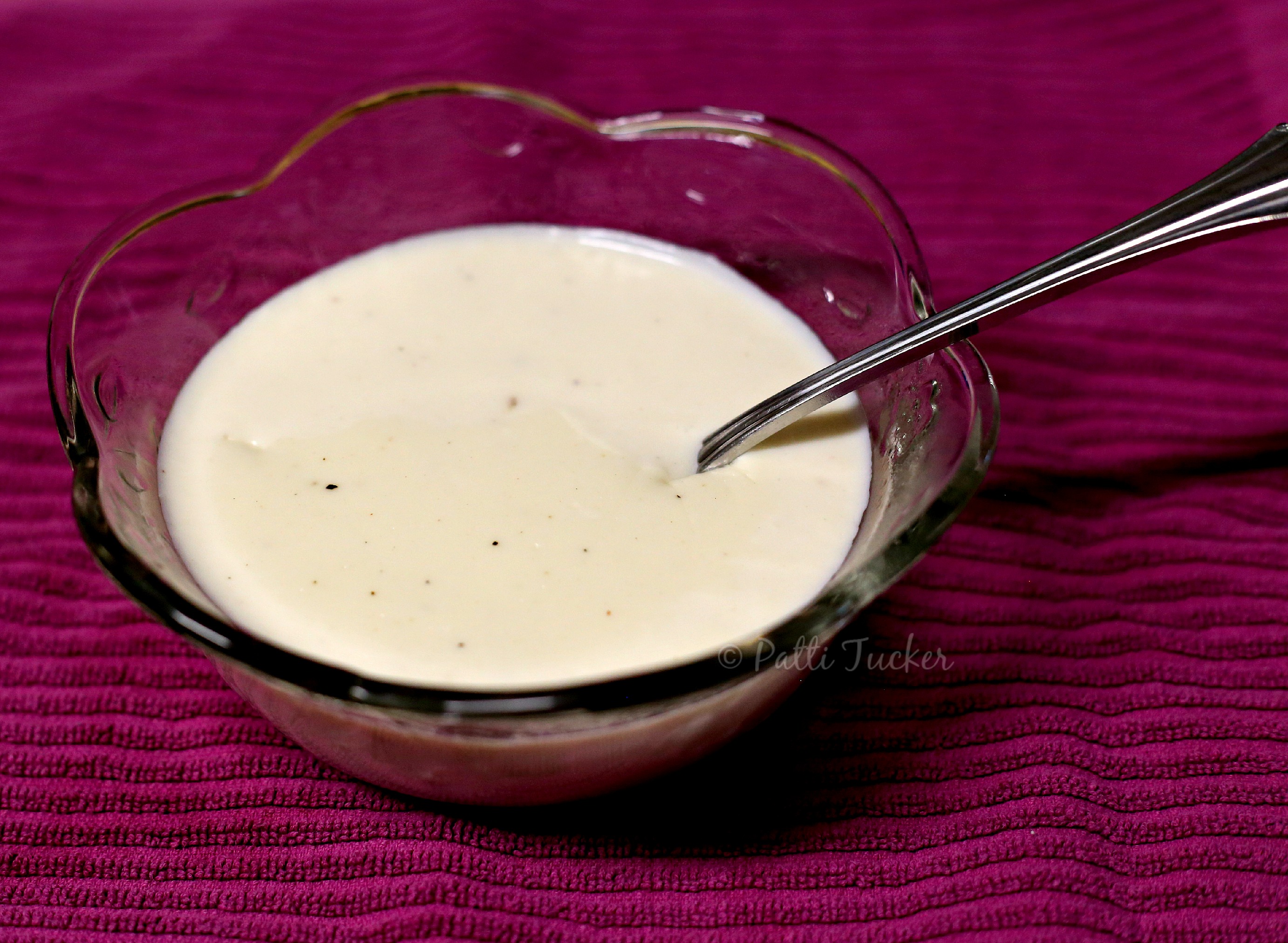 Homemade Cream Gravy in 3 Easy Steps