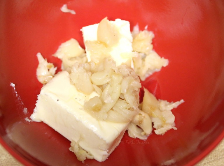 Easy Homemade Roasted Garlic Butter