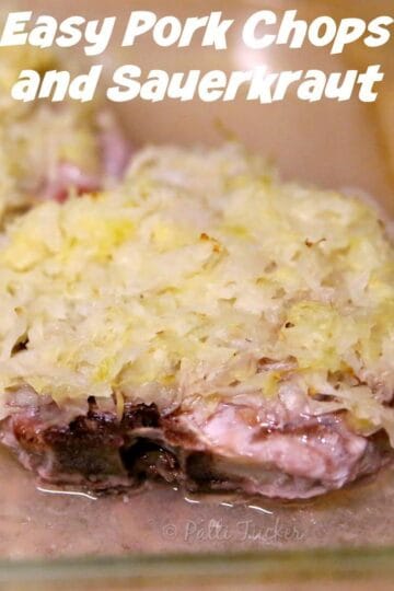 How To: Easy Pork Chops and Sauerkraut in a pan graphic