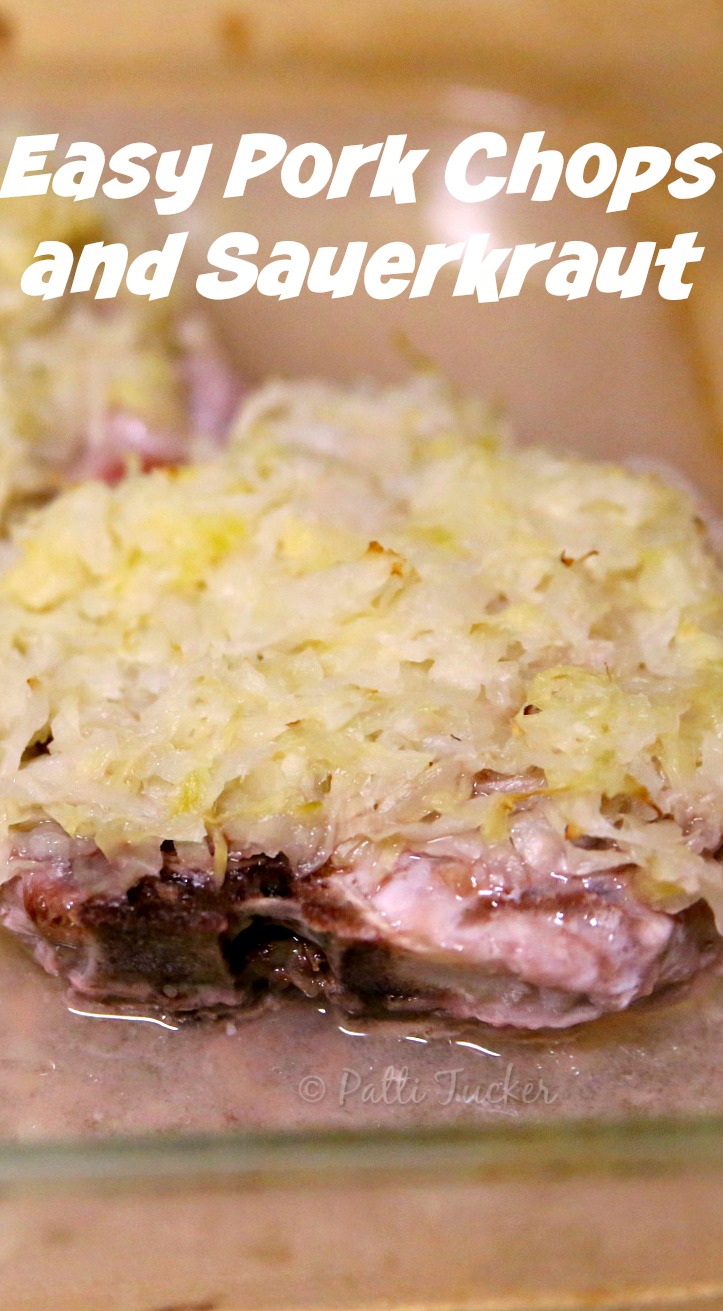 How To: Easy Pork Chops and Sauerkraut in a pan graphic