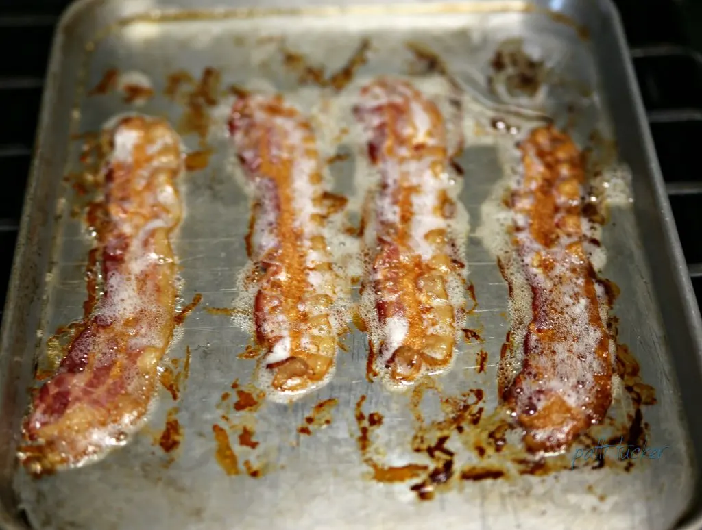 How To: Easy No-Spatter Bacon Makin'