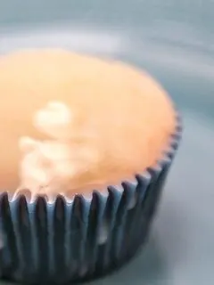 Pound Cake Cupcakes With Sweet Lemon Glaze