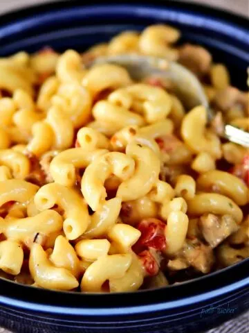spicy mac and cheese in a bowl