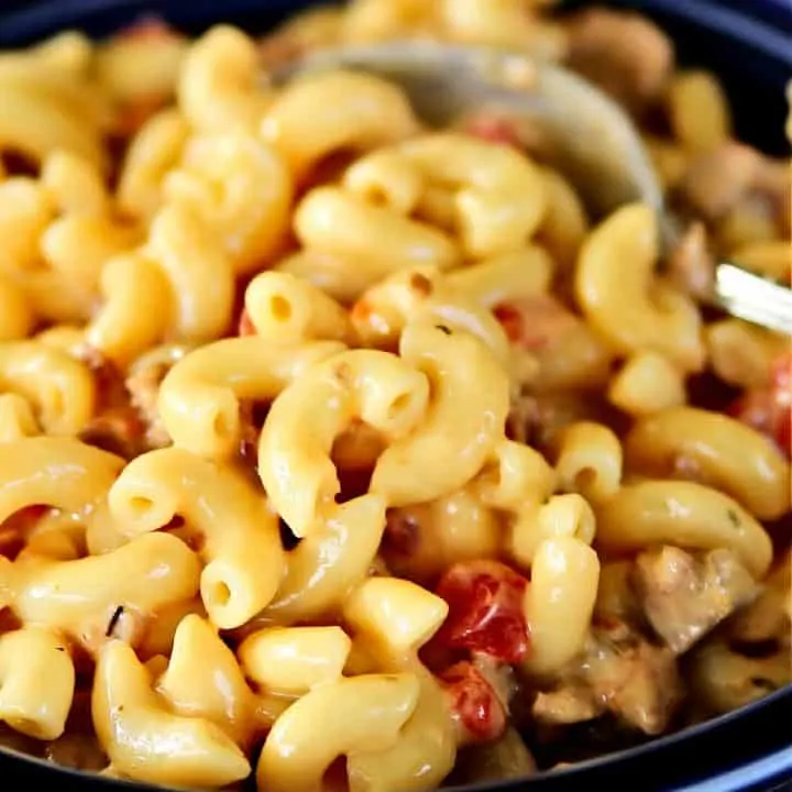 spicy mac and cheese in a bowl