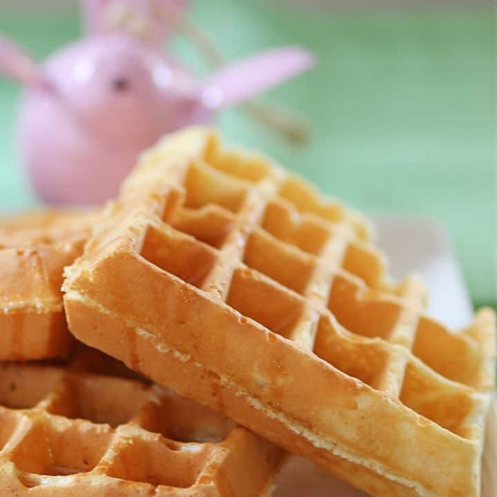 https://ohmrstucker.com/wp-content/uploads/2018/11/The-BEst-Waffles-in-the-World-Pin-wm-720x720.jpg