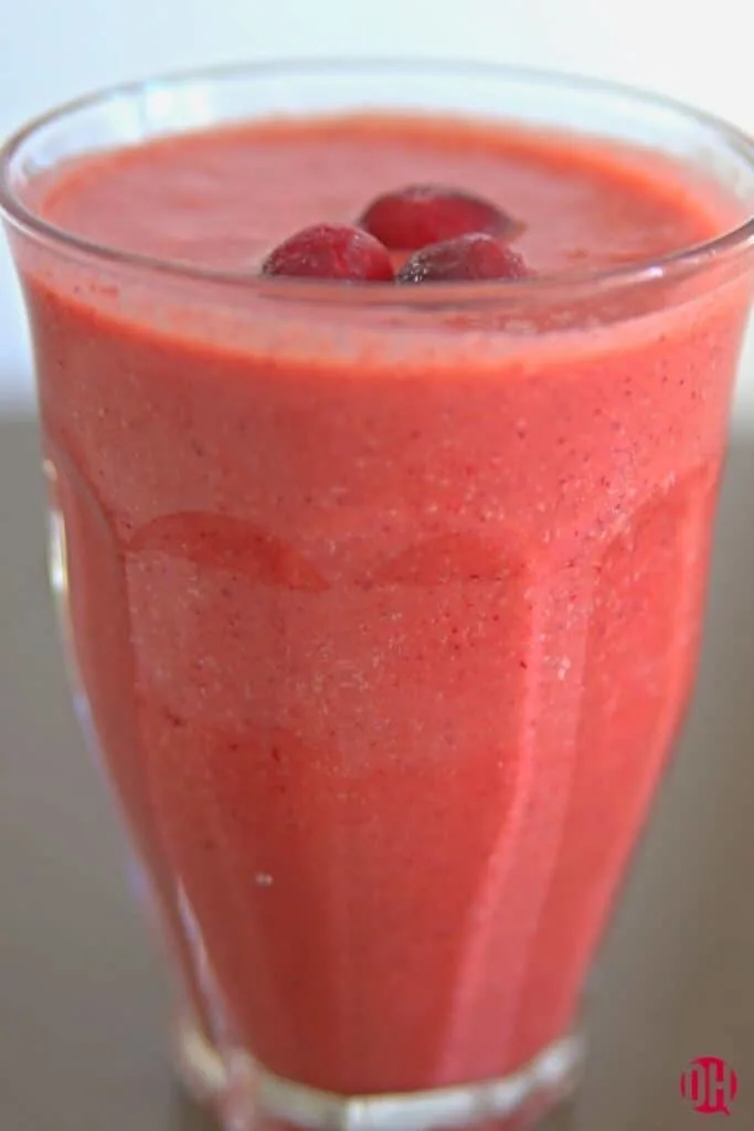 cranberry smoothie in glass